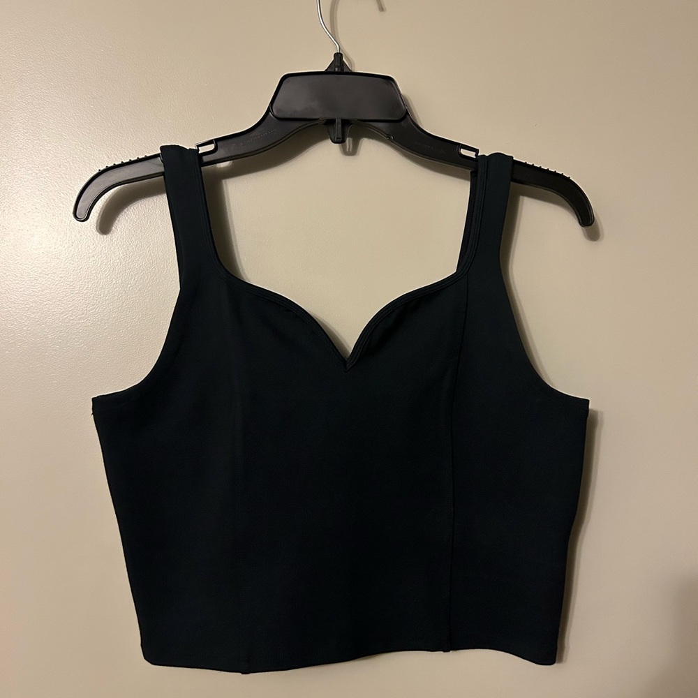 NWOT Black Crop Top Abercrombie Soft AF collection size M